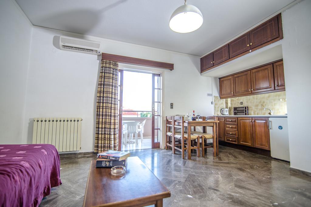Elpida Aparthotel Guwes Zewnętrze zdjęcie